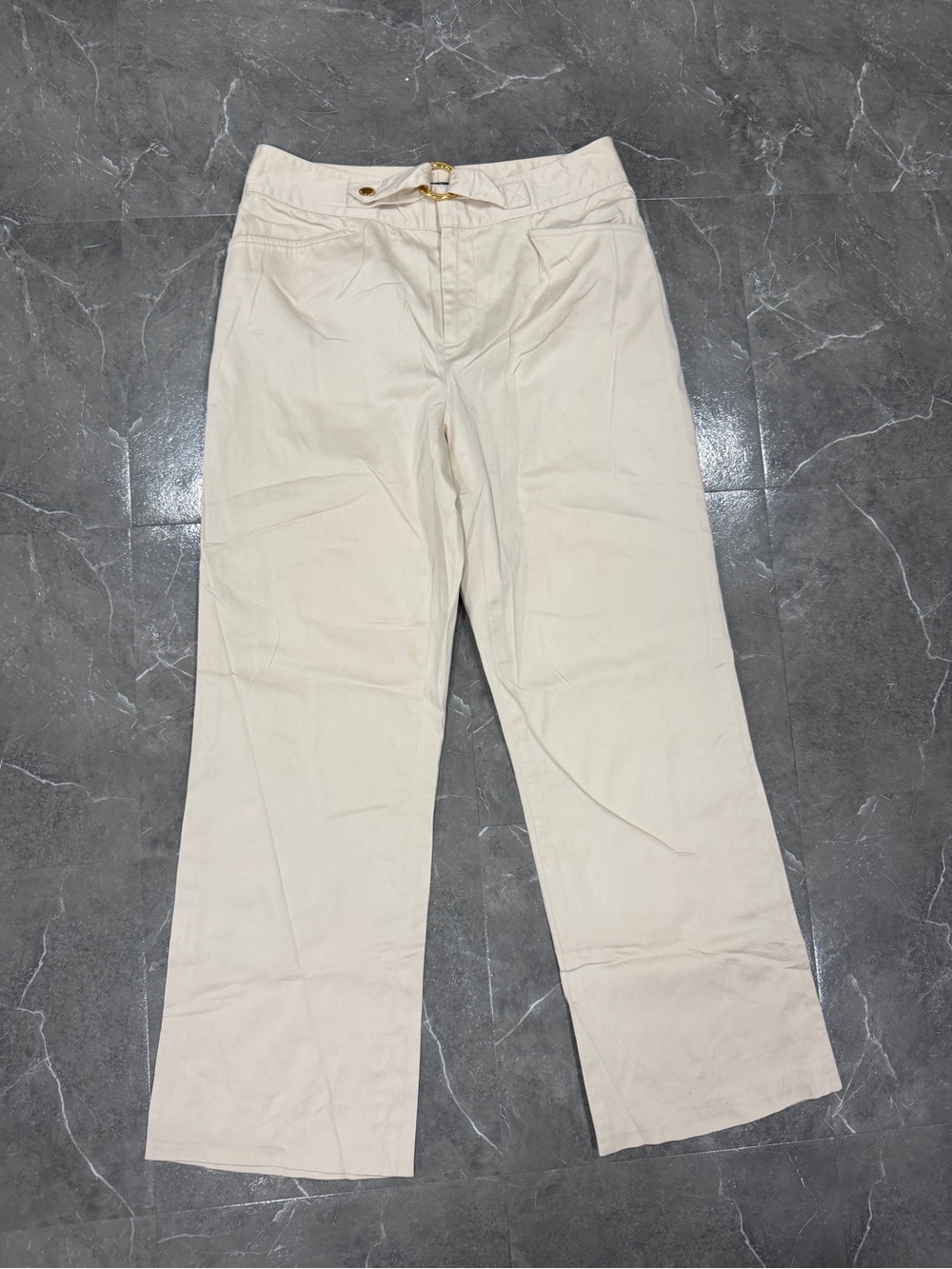 Ralph Lauren Women’s Cream Straight-Leg Pants with Gold Buckle
